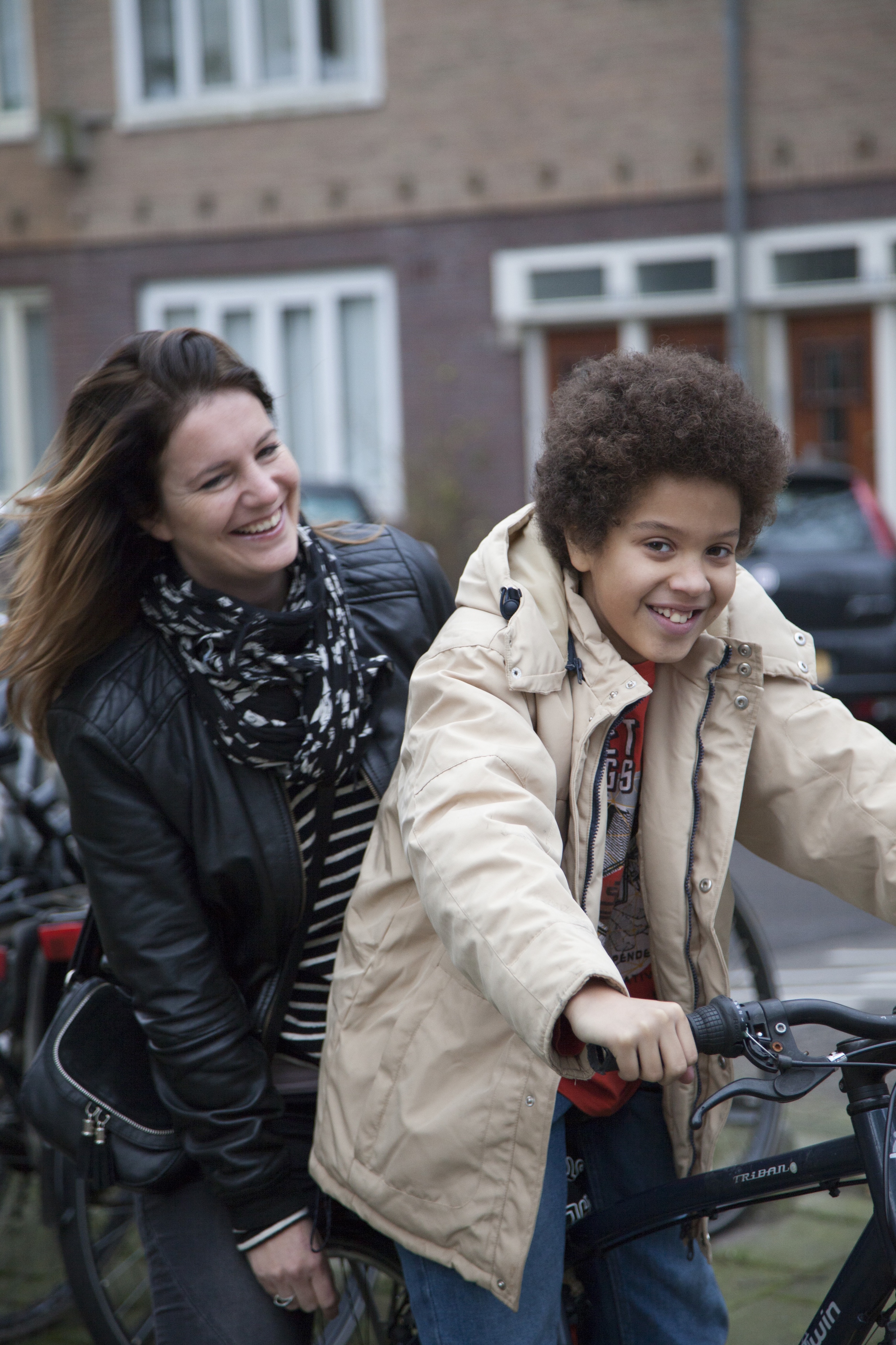 09_AVO18_Big_Brothers_Big_Sisters_ Amsterdam_foto1 09_AVO18_Big_Brothers_Big_Sisters_ Amsterdam_foto1
